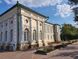 Дворец бракосочетания.jpg