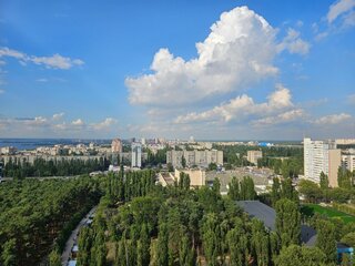 Левый берег.jpg